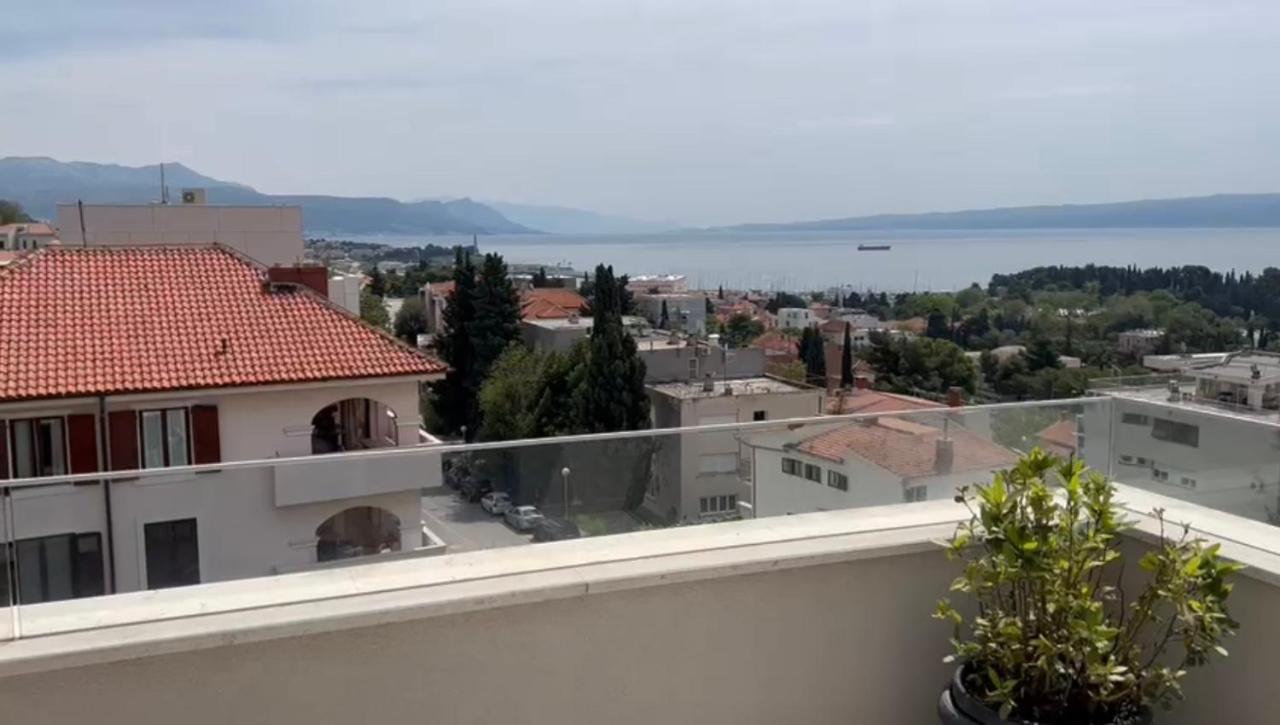 Splendid Split View Apartment Kültér fotó